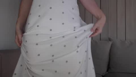 shy_schoolgirl_ online show from 25, 2, 2025