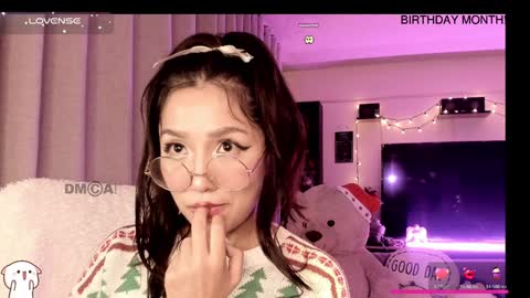 Snapshot of shyangie24 chatting on 28, 12, 2024 Angeline 3 independent come here when am horny... online show from 28, 12, 2024