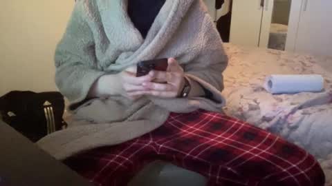 shyboy0533 online show from 9, 11, 2025