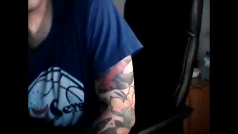 shyboyhugecum2020 online show from 17, 1, 2025