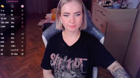 Effie online show from 5, 1, 2025