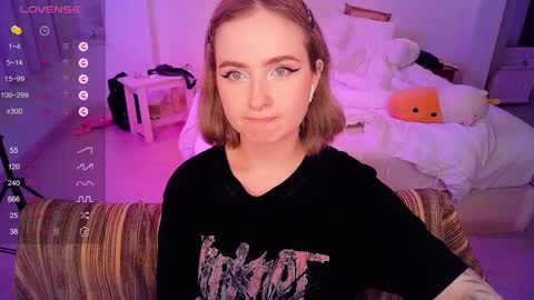 Effie online show from 5, 3, 2025