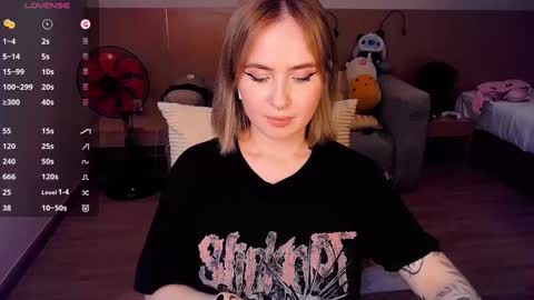 Effie online show from 12, 3, 2025