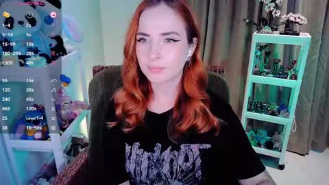 Snapshot of shyfoxxxy chatting on 26, 4, 2026 Effie online show from 26, 4, 2026