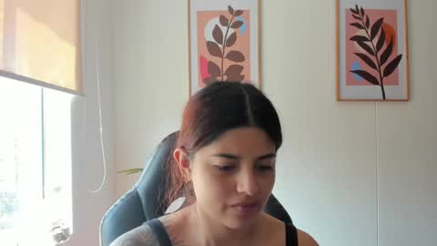 Snapshot of shylittlebunny chatting on 20, 4, 2026 shylittlebunny online show from 20, 4, 2026