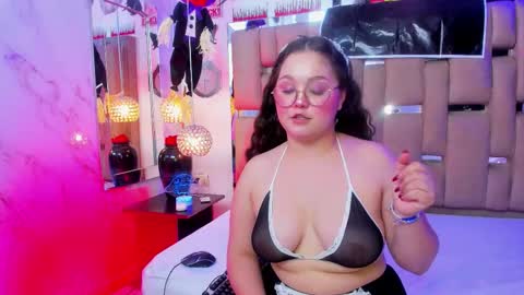 Shyly online show from 23, 10, 2025