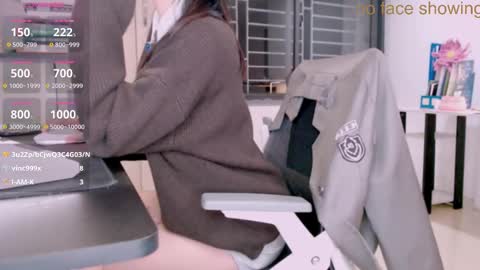 shyn_22 online show from 26, 11, 2025