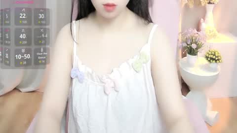 Snapshot of shynana23 chatting on 25, 6, 2026 nana online show from 25, 6, 2026