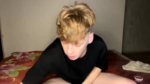 Snapshot of shyredstar chatting on 19, 12, 2024 Tom and Betty online show from 19, 12, 2024