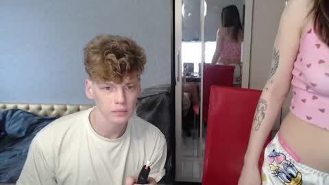 Snapshot of shyredstar chatting on 1, 2, 2025 Tom and Betty online show from 1, 2, 2025