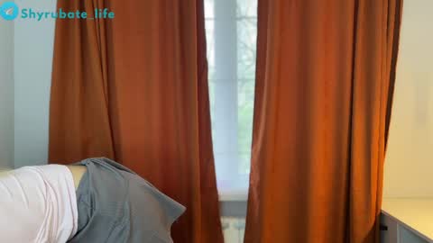 Aurora online show from 9, 4, 2026