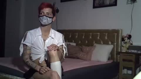 Snapshot of shyskinnynina chatting on 15, 5, 2026 Nina online show from 15, 5, 2026