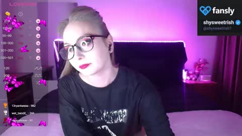 Snapshot of shysweetrish chatting on 7, 10, 2025 shysweetrish online show from 7, 10, 2025