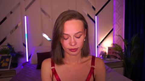 shyysiren online show from 18, 12, 2025