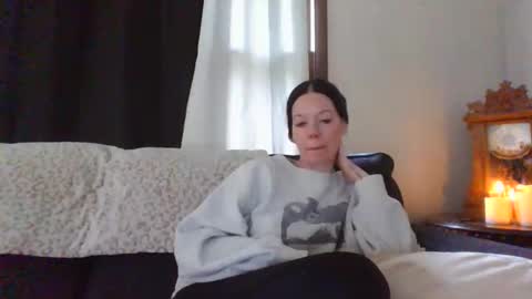 Mrs. St. Patrickk online show from 19, 4, 2026