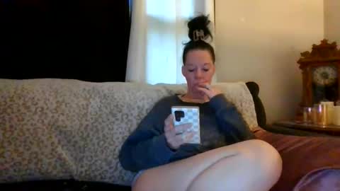 Snapshot of sidneyraee chatting on 8, 6, 2026 Mrs. St. Patrickk online show from 8, 6, 2026