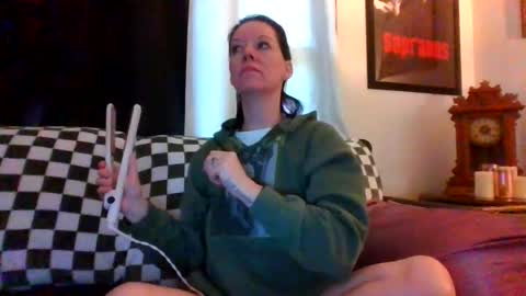 Snapshot of sidneyraee chatting on 3, 7, 2026 Mrs. St. Patrickk online show from 3, 7, 2026