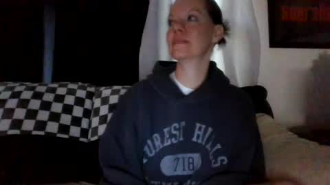 Snapshot of sidneyraee chatting on 19, 7, 2026 Mrs. St. Patrickk online show from 19, 7, 2026