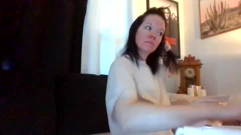 Snapshot of sidneyraee chatting on 4, 8, 2026 Mrs. St. Patrickk online show from 4, 8, 2026
