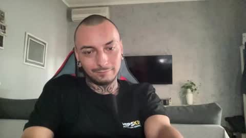 sidvicious23cm online show from 30, 10, 2025