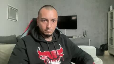 Snapshot of sidvicious23cm chatting on 17, 3, 2026 sidvicious23cm online show from 17, 3, 2026