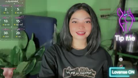 Snapshot of sienna_babe chatting on 10, 7, 2026 sienna_babe online show from 10, 7, 2026