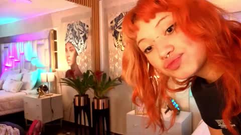 Snapshot of sienna_desiree chatting on 9, 2, 2026 Sienna Desieree online show from 9, 2, 2026