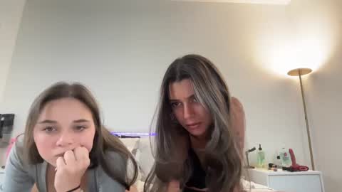 Sienna online show from 22, 7, 2026