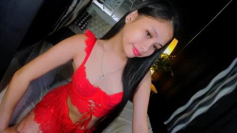 Snapshot of sierracoxriches chatting on 21, 1, 2025 Belle online show from 21, 1, 2025