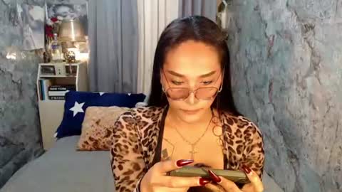 Sierrafina online show from 25, 6, 2026