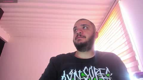 Snapshot of sigfridd_ chatting on 22, 10, 2025 Sigfridd online show from 22, 10, 2025