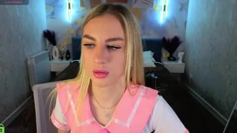 Snapshot of silen_tori chatting on 9, 6, 2026 Silen online show from 9, 6, 2026