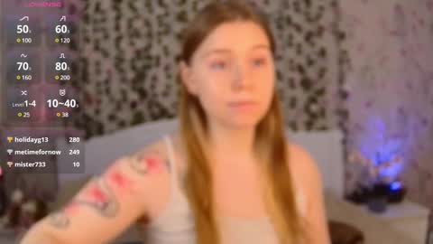 Snapshot of silent_princesses chatting on 7, 3, 2025 Chloe online show from 7, 3, 2025