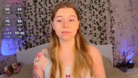 Snapshot of silent_princesses chatting on 9, 3, 2025 Chloe online show from 9, 3, 2025