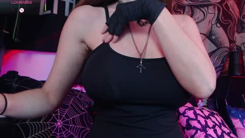 Allmylinkssilentmary666 online show from 13, 1, 2026