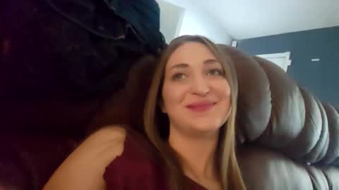 Snapshot of silentsarah chatting on 15, 12, 2025 SilentSarah online show from 15, 12, 2025