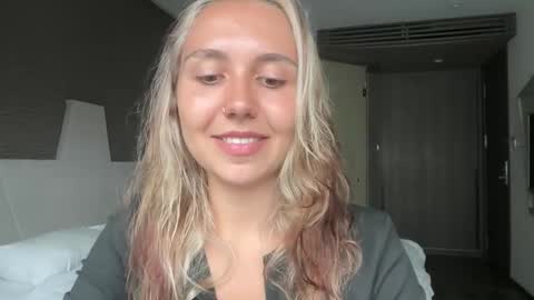 You fav Miss Si online show from 7, 3, 2026