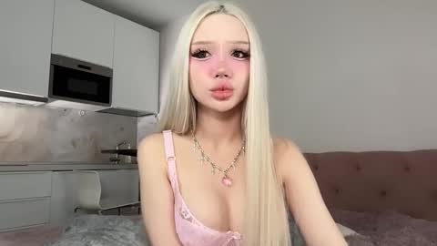 Diana  online show from 30, 10, 2025