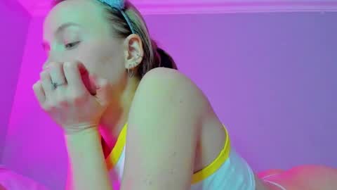 Mila online show from 30, 10, 2025