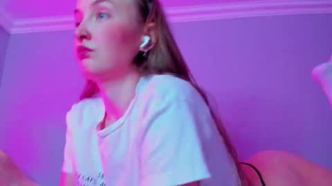 Mila online show from 14, 1, 2026