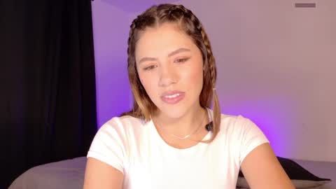 Snapshot of silvana249 chatting on 22, 4, 2026 silavna249 online show from 22, 4, 2026