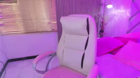 Snapshot of silvana_monroe chatting on 23, 6, 2026 SIlvana online show from 23, 6, 2026