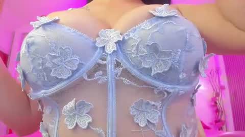 Snapshot of silvana_monroe chatting on 17, 7, 2026 SIlvana online show from 17, 7, 2026