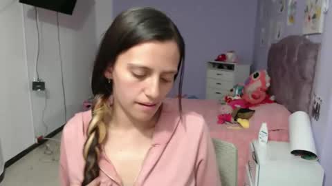 Snapshot of silvanaroberts_ chatting on 20, 12, 2024 Rouse online show from 20, 12, 2024