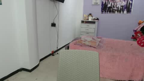 Snapshot of silvanaroberts_ chatting on 10, 3, 2025 Rouse online show from 10, 3, 2025