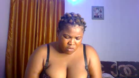 Snapshot of silver_baby06 chatting on 31, 5, 2026 silver baby06 online show from 31, 5, 2026