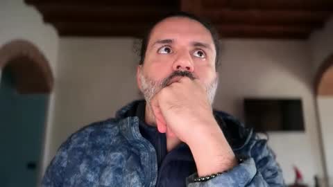 Snapshot of silverbeard81 chatting on 15, 1, 2026 silverbeard81 online show from 15, 1, 2026