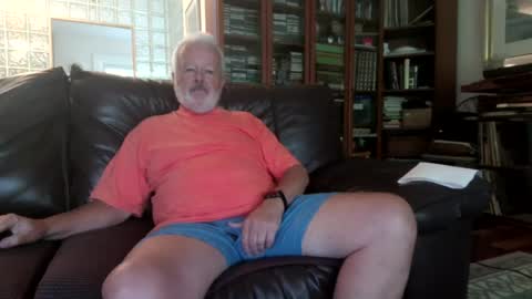 Daddy Bear online show from 27, 7, 2026