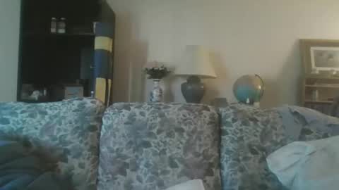 silverfunfox online show from 9, 4, 2026