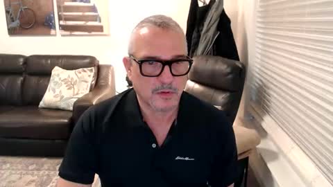 Snapshot of silveroli187 chatting on 7, 1, 2026 silveroli187 online show from 7, 1, 2026